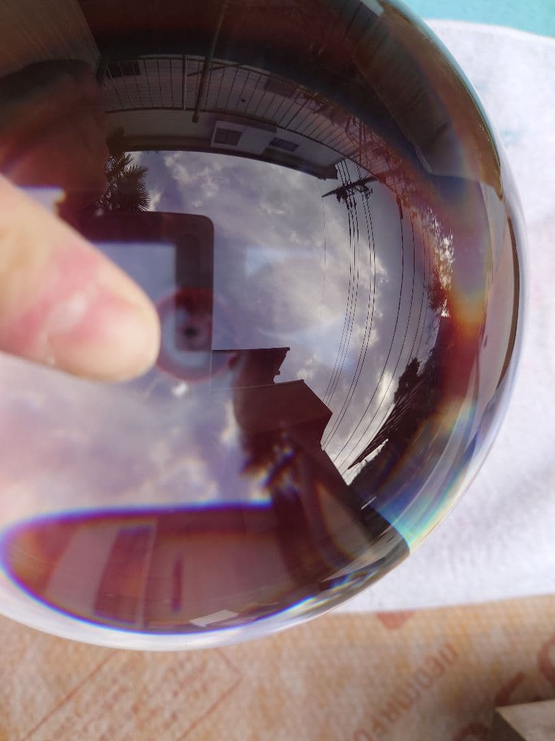 超巨大！煉水晶玉。美しい。