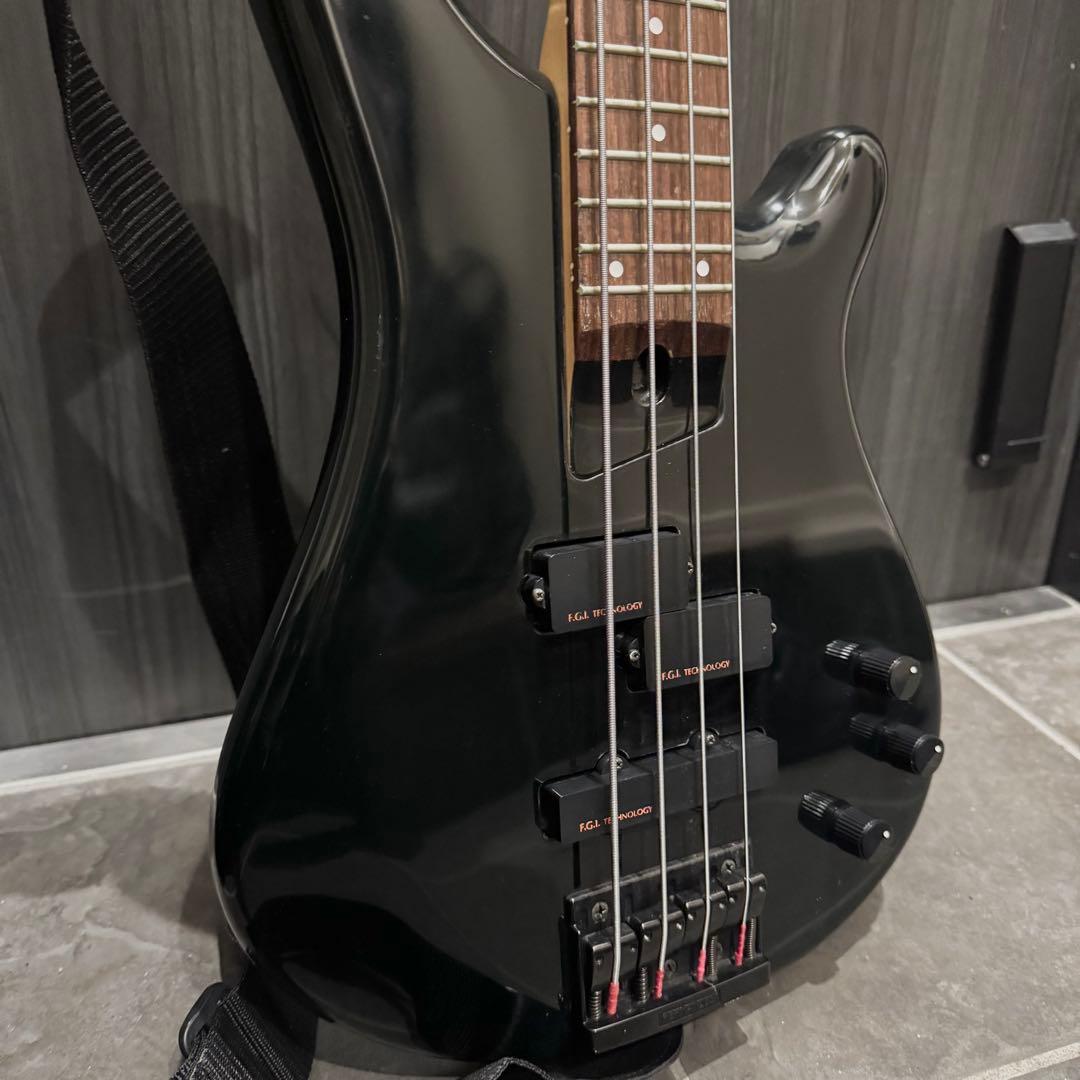 Fernandes FRB-65 アクティブ　ベース
