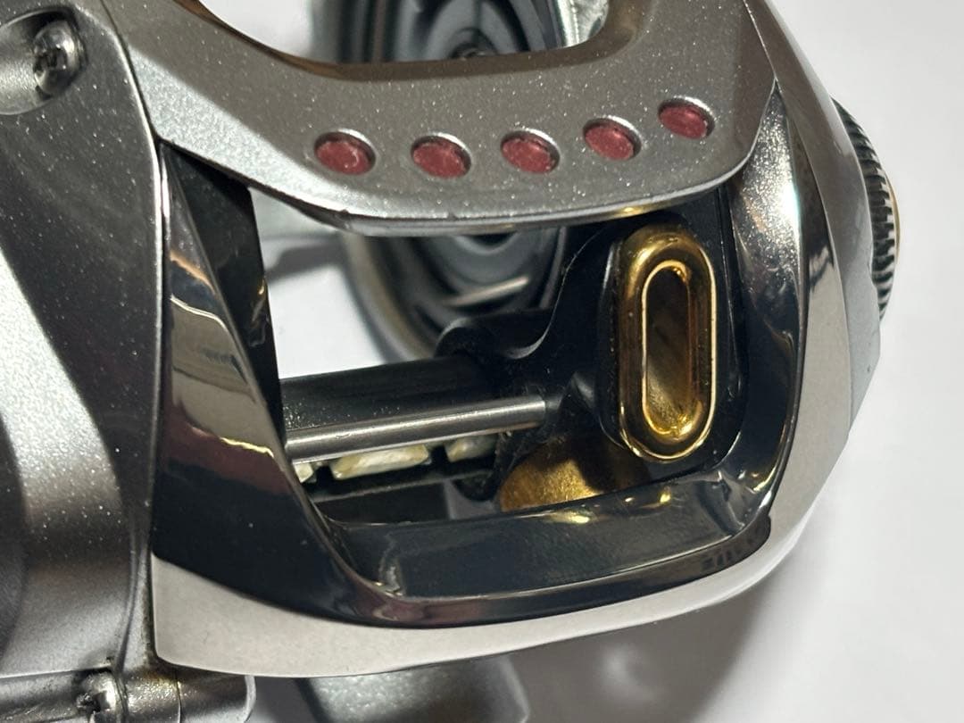 TDジリオンスプール無しハンドル無し軽量化カスタム中古品