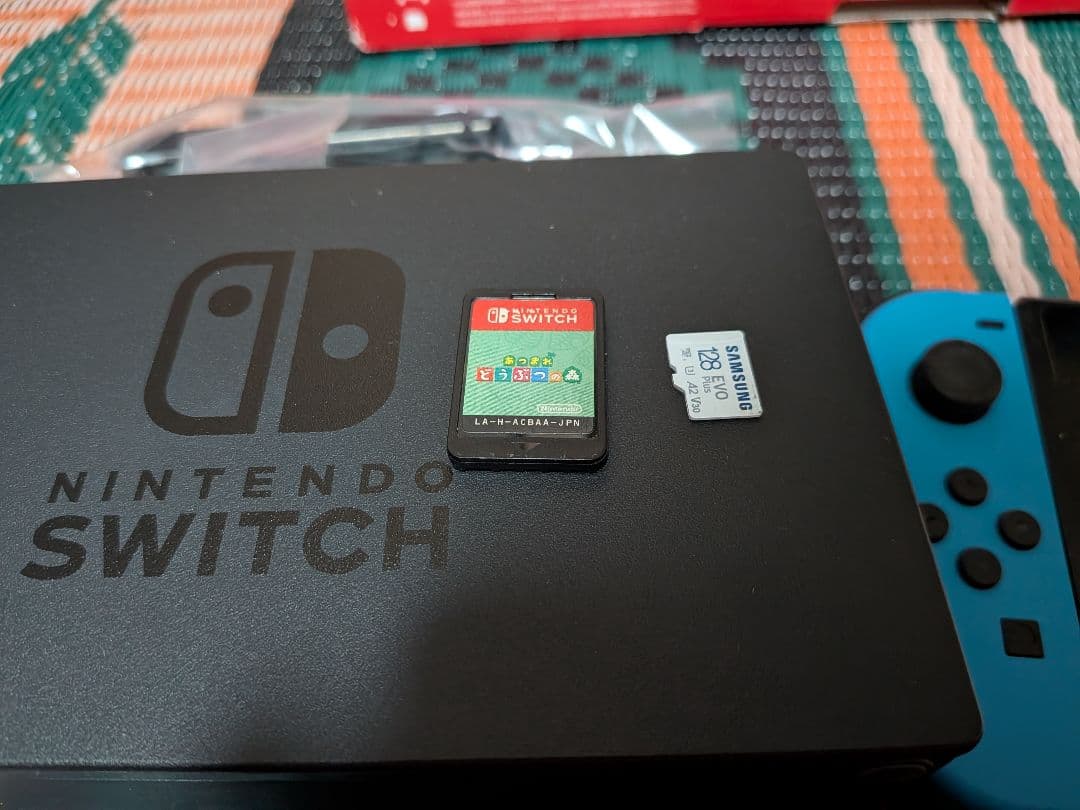 Nintendo Switch 本体　難ありと　あつまれどうぶつの森　SDカード