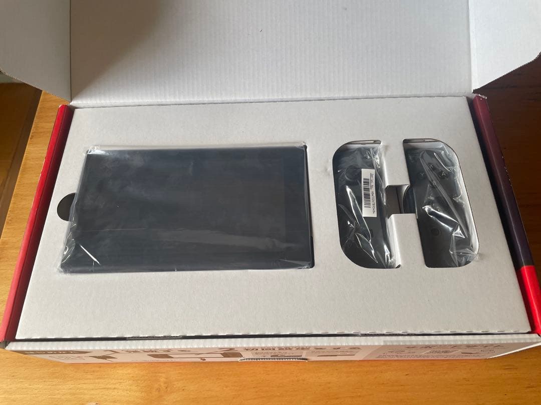 Nintendo Switch 本体（2020モデル） ＋ゲームソフト5本セット