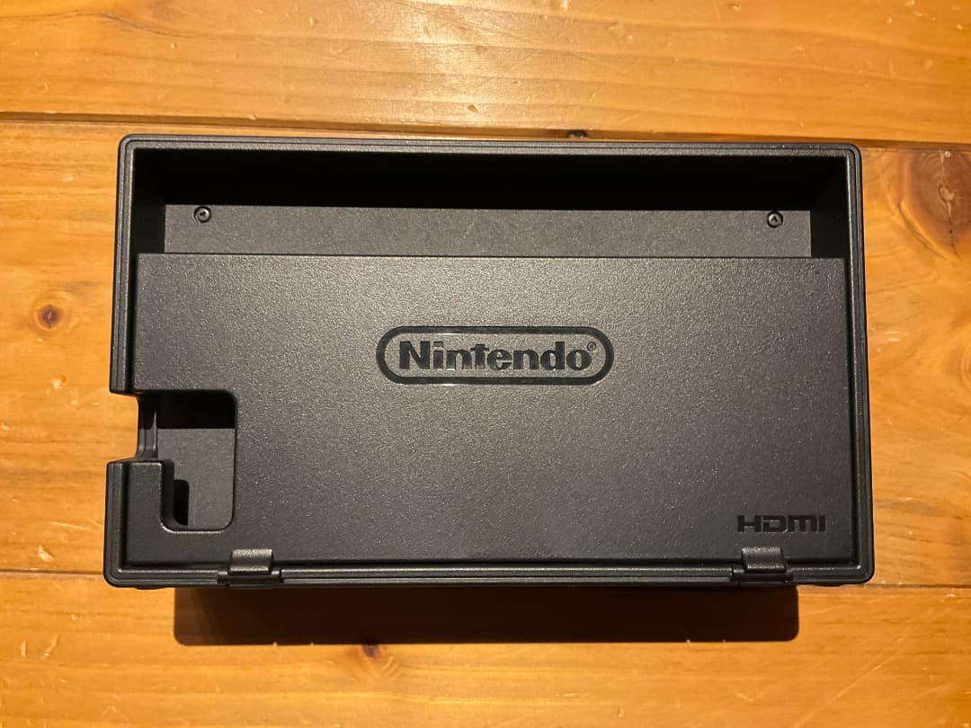 Nintendo Switch 本体（完品）