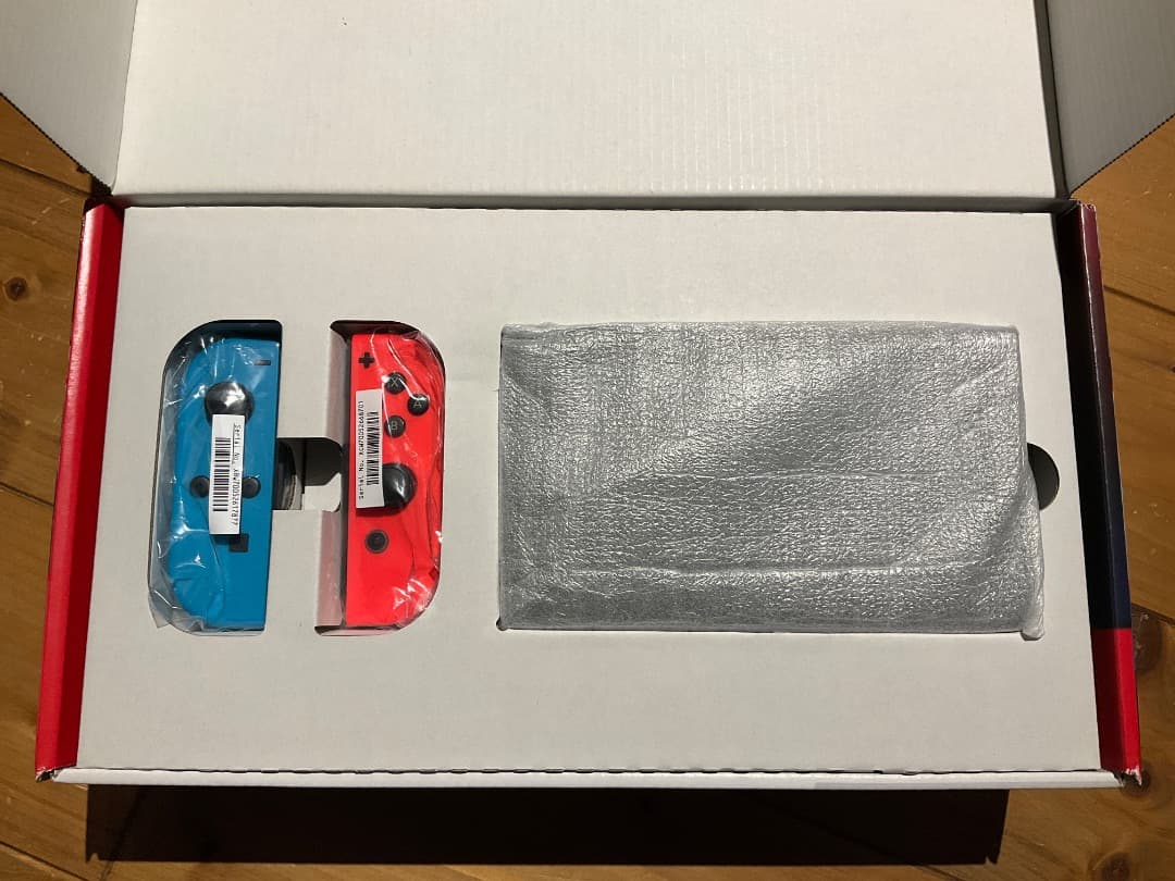 Nintendo Switch 本体（完品）