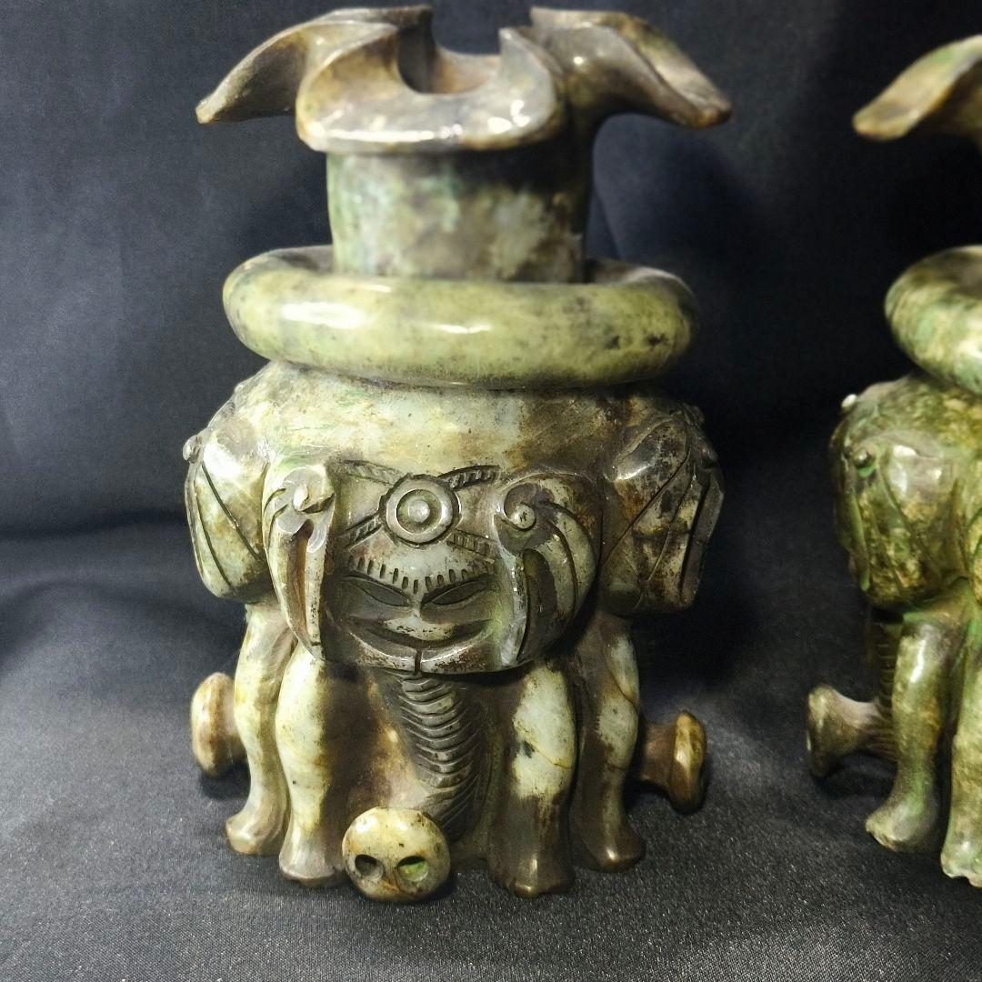 中国骨董 玉香炉一対 天然石 遊環 四面神獣立像 手彫り 作家物 風水 古美術品