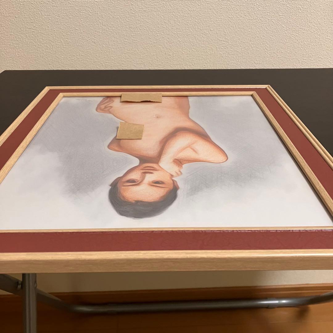 女優画25 額装品　額縁寸法32.0㎝×29.0㎝×1.5㎝　カラー着色　定款付