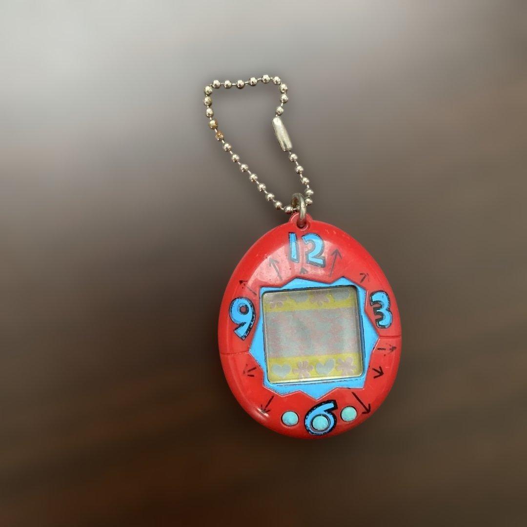 たまごっち　初代　ピンク　バンダイ(1996年)