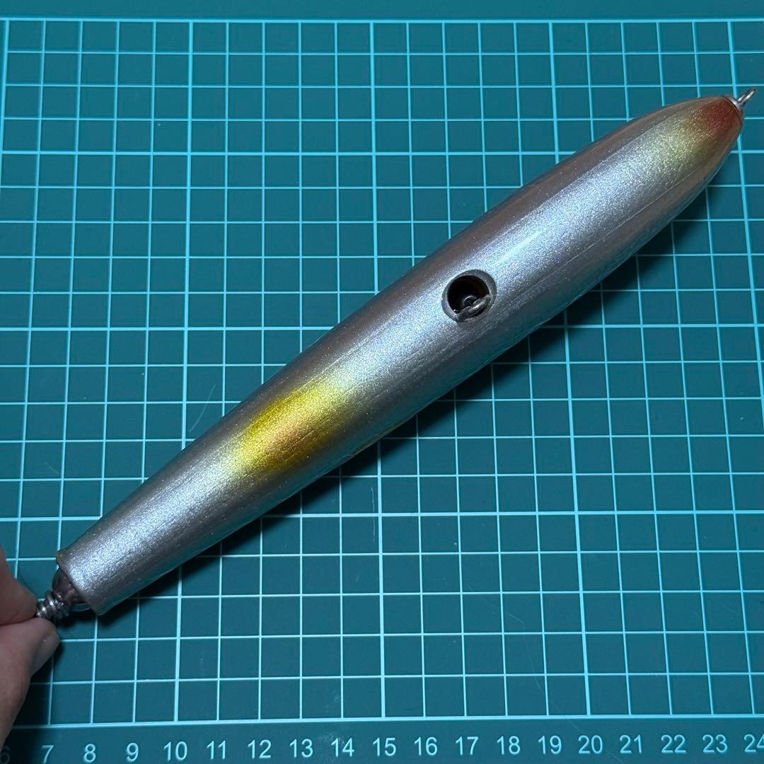 貝田ルアー ツイスターF1