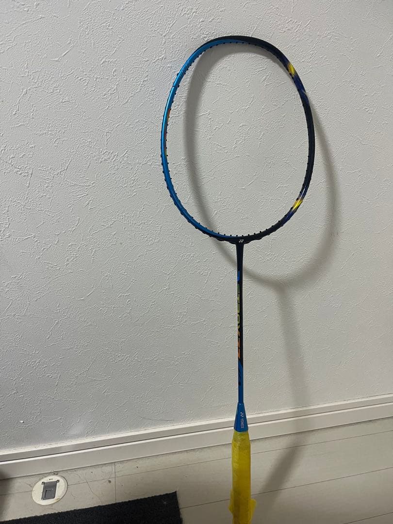 ASTROX 77 メタリックブルー/シャインイエロー