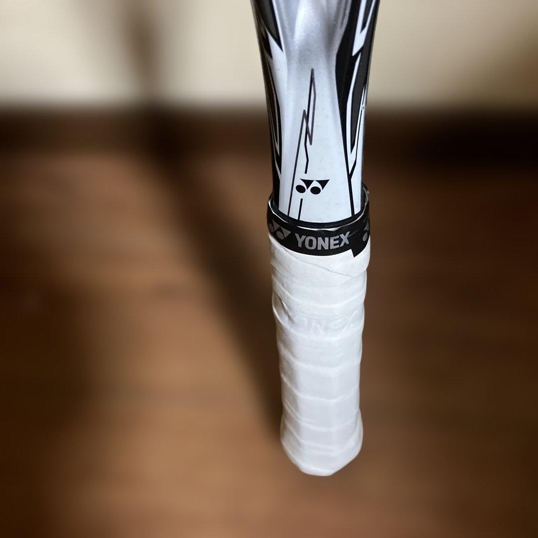 YONEX YY テニスラケット ホワイト