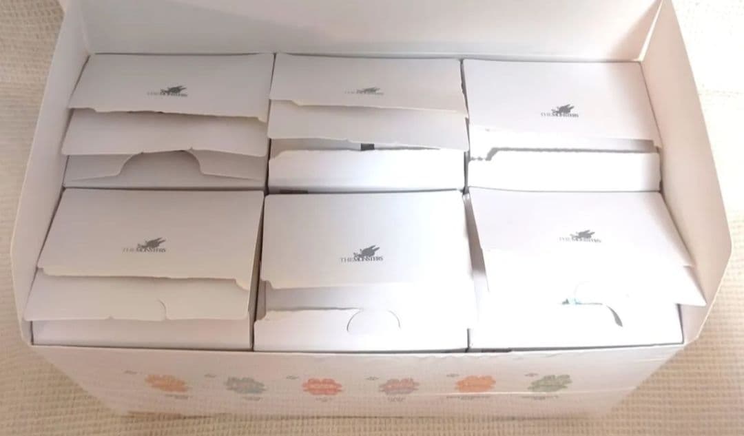 POPMART　エナジーラブブぬいぐるみペンダント　6種類✕3箱　まとめ売り