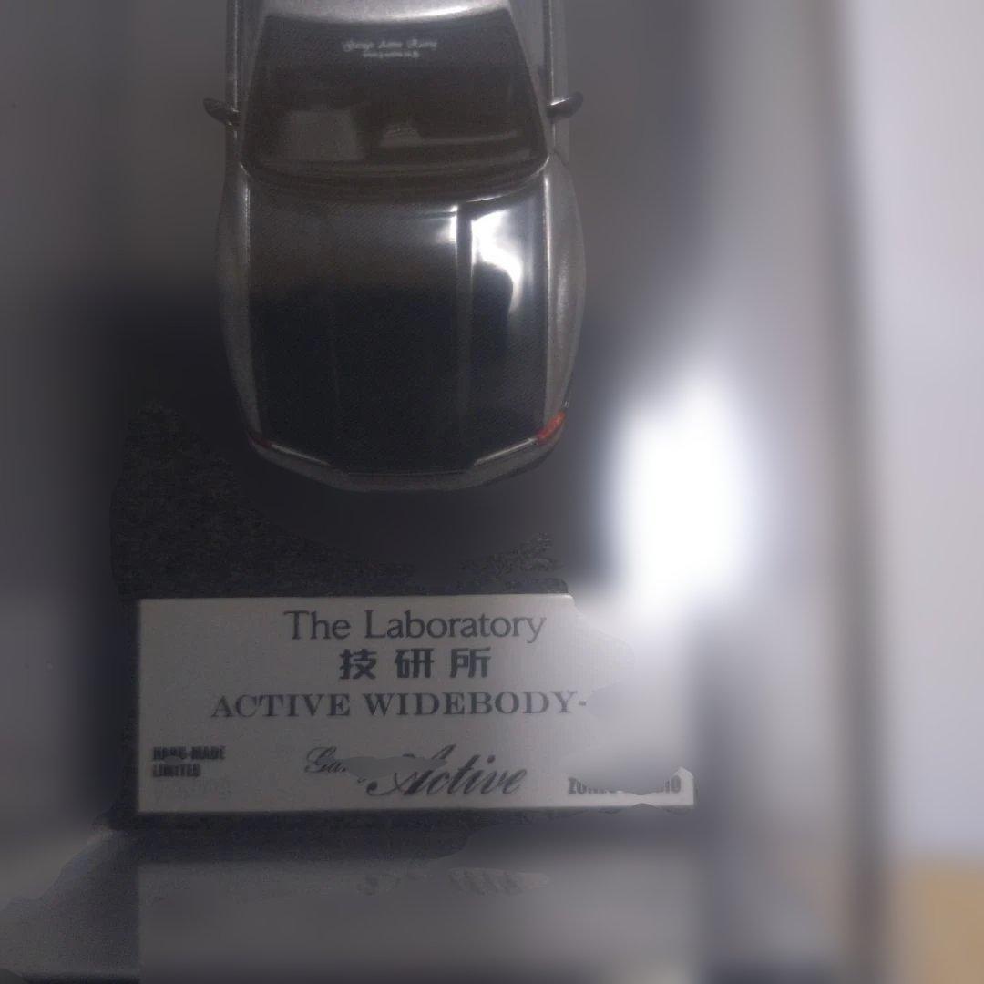 ミニカー R32GTR The laboratory 1/64