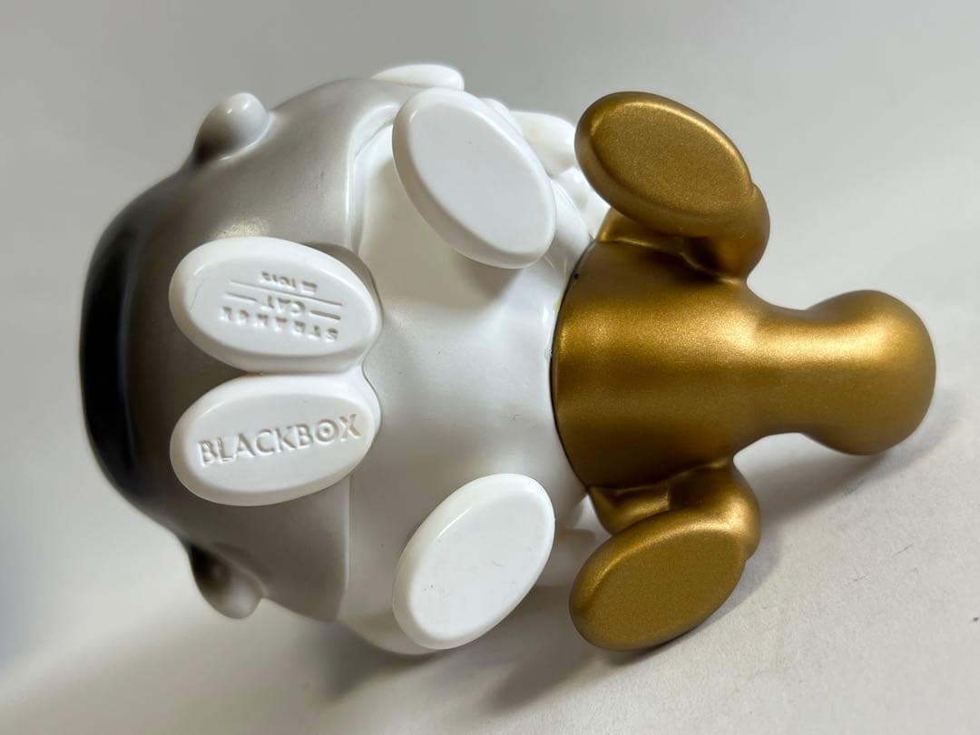 新品未使用 Gellog Black & Gold Blackbox ソフビ