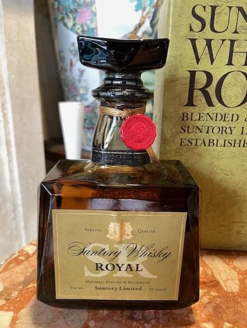 ウイスキー Suntory Whisky  750ml
