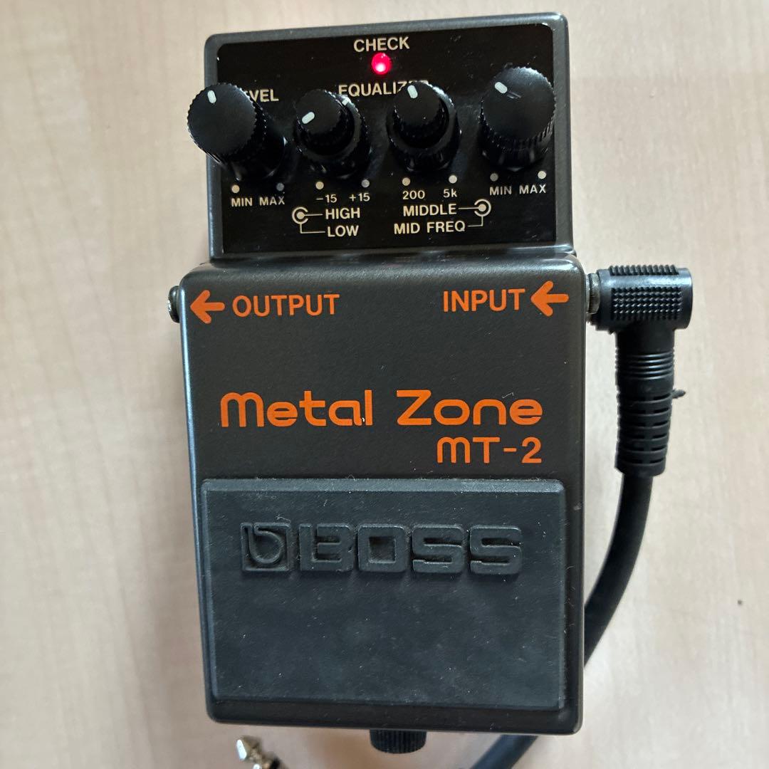 BOSS MT-2 l zone ボス　メタルゾーン￼