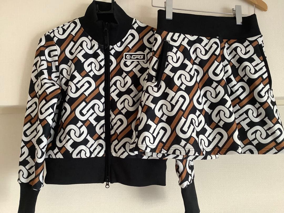 【Rさま専用】美品！CPG ゴルフウェア　レディース　セットアップ