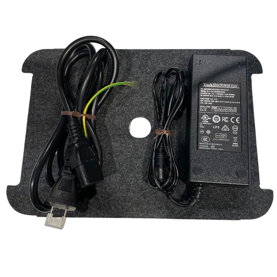 ほぼ未使用●日章工業・コクヨ● 500W携帯用ポータブル電源+エナジーカート付