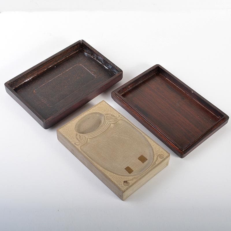 中国　書道具　花瓶刻　端渓硯　唐木箱付　C　6184