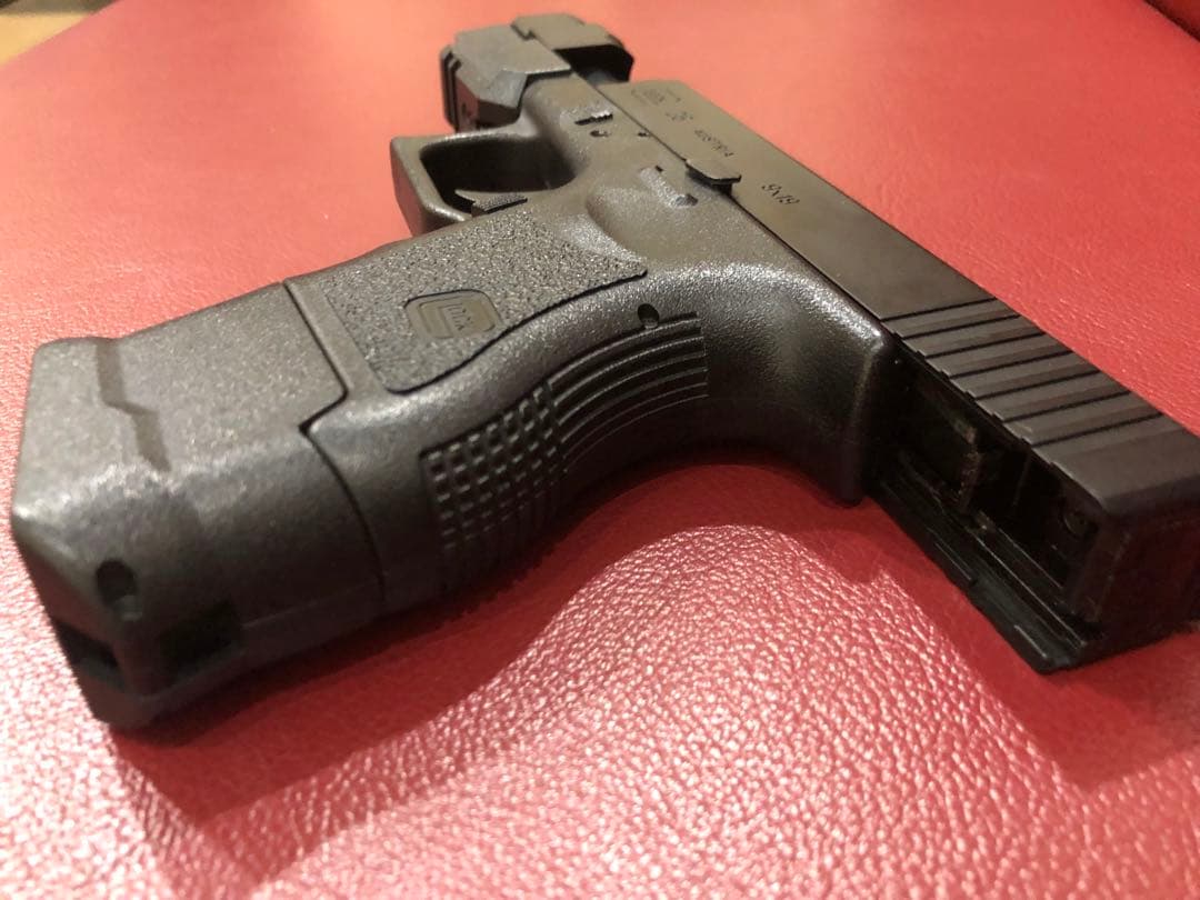 最終値下げ！GLOCK26 ADVANCE グロック26アドバンスマガジン２本付