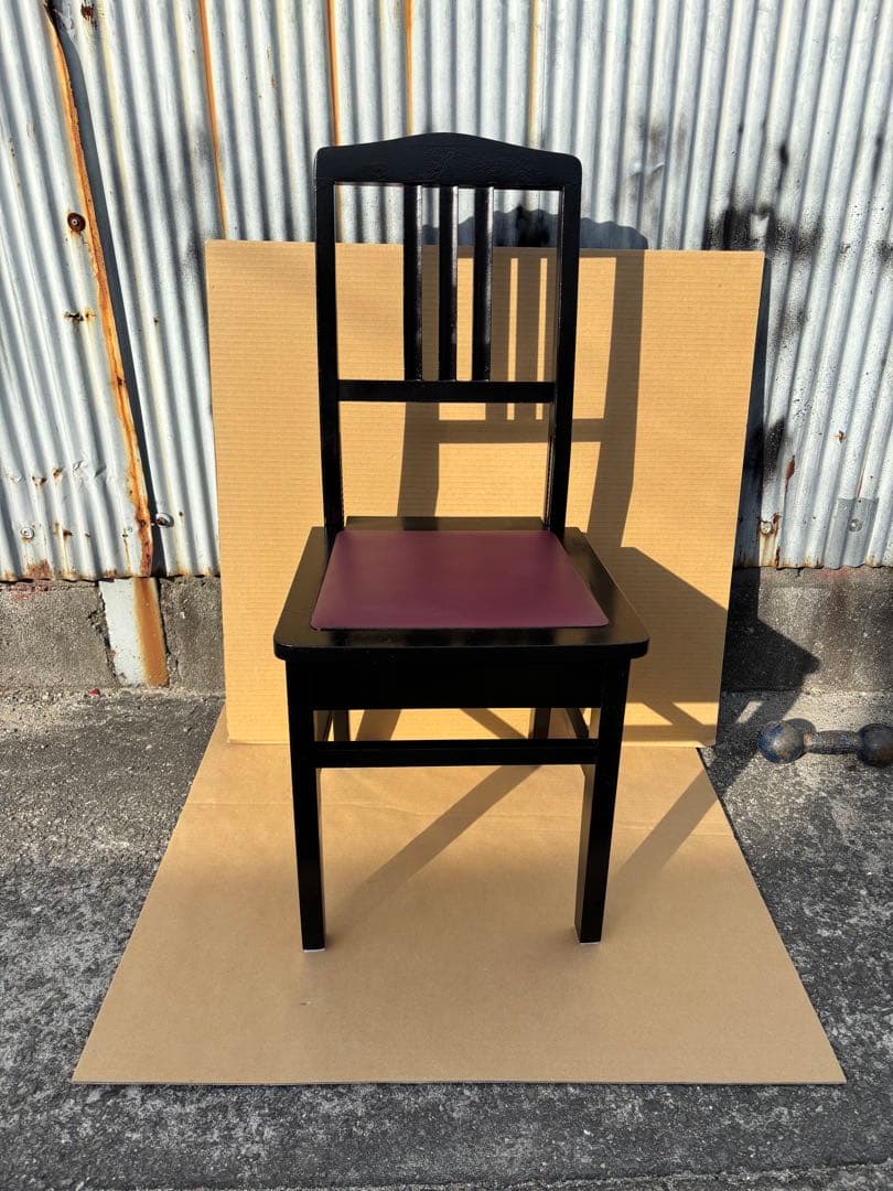 美品　背もたれ付ピアノ椅子　足部フェルト付き　ワインレッド座面②