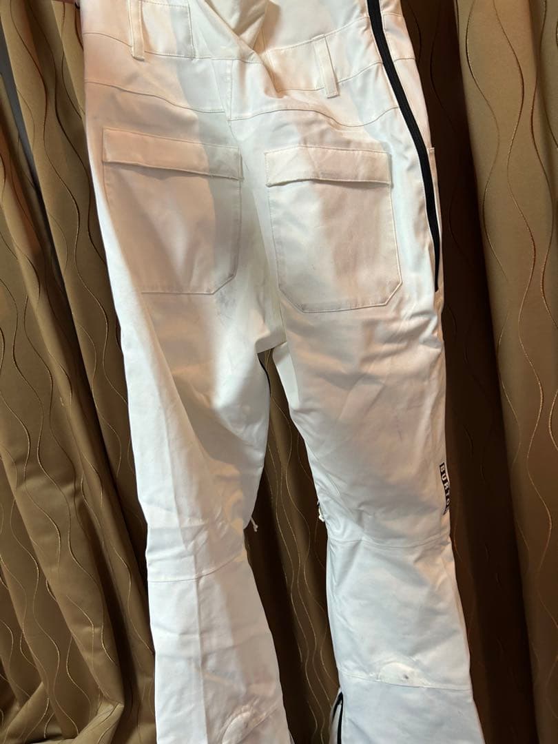 ウィメンズ Burton アヴァロン 2L ビブパンツ