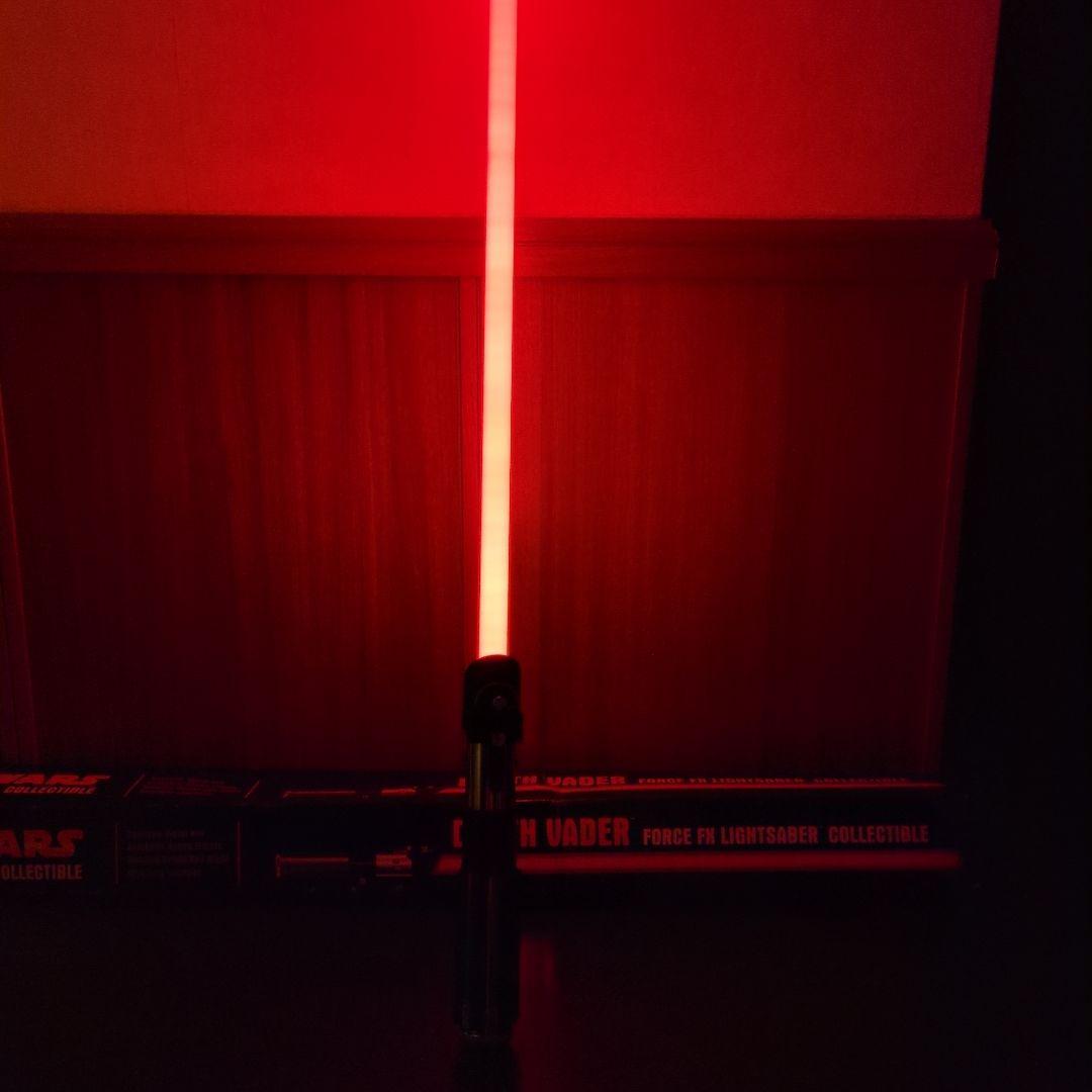スター・ウォーズ　ライトセーバー　２種　ミニライトセーバー２種　マスターレプリカ