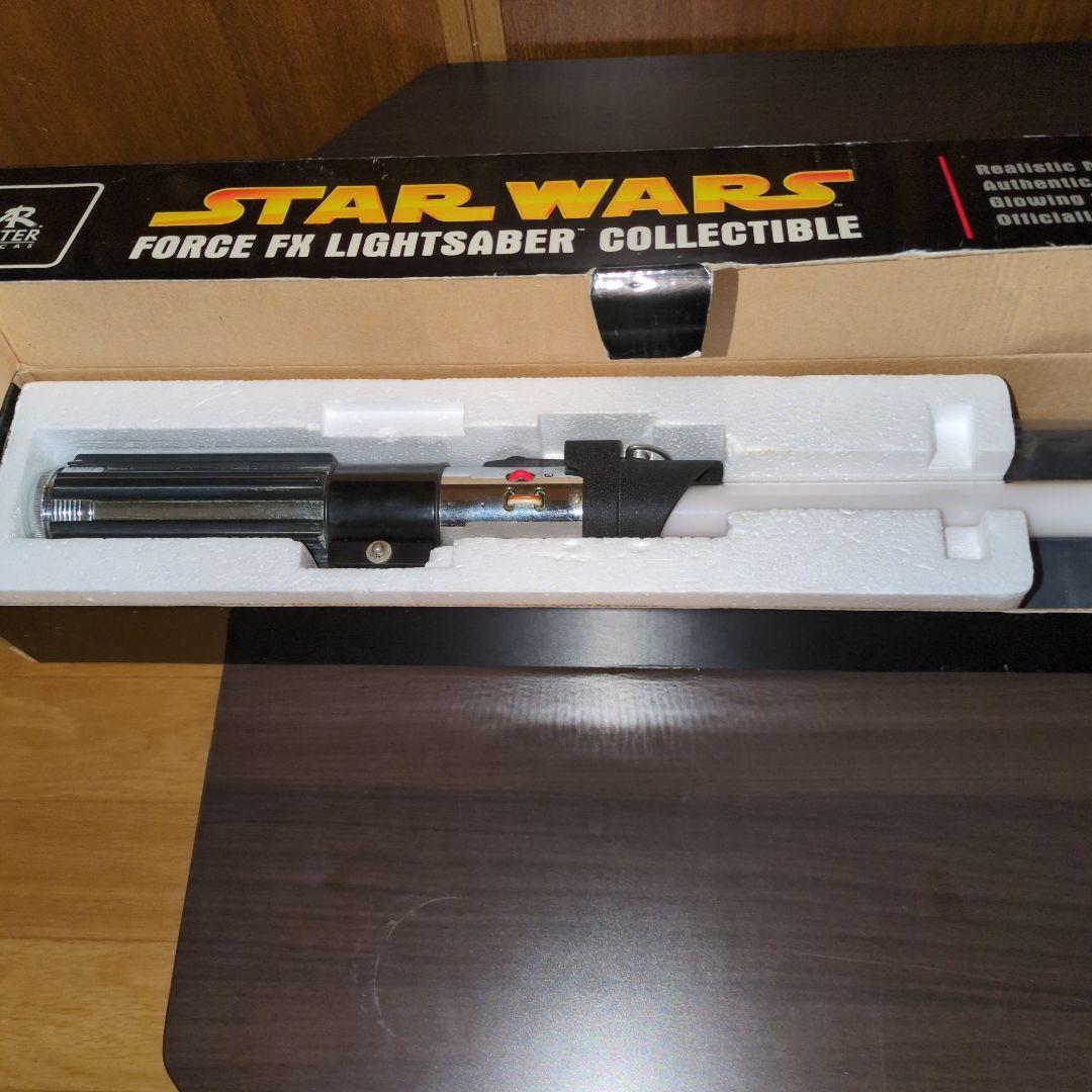 スター・ウォーズ　ライトセーバー　２種　ミニライトセーバー２種　マスターレプリカ