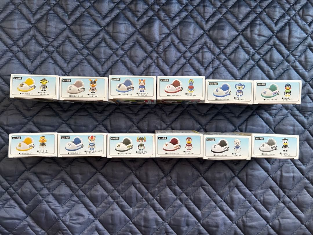 新品未開封【安心メルカリ便】プロ野球トミカ 2025 12球団ミニカーセット