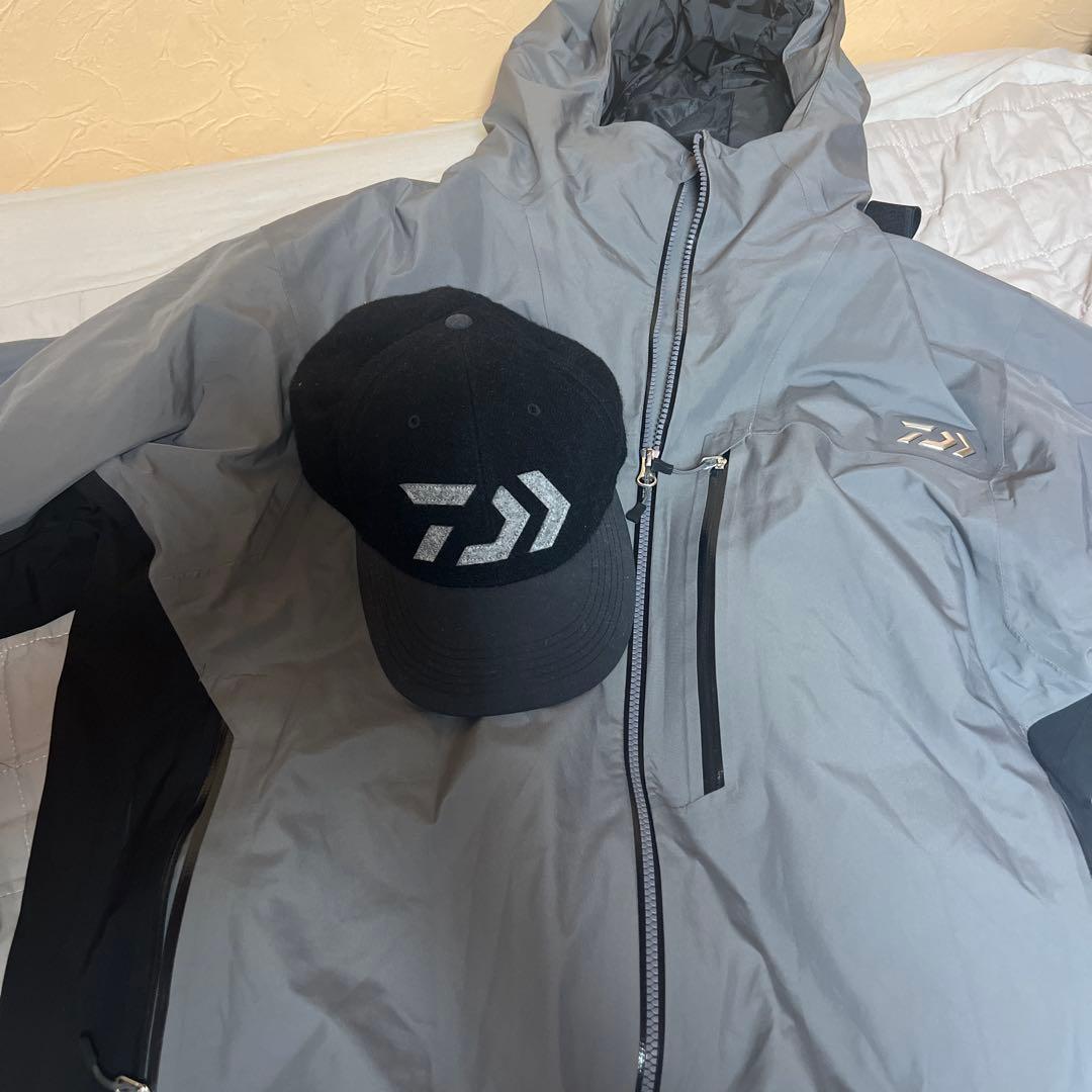 ダイワGORE-TEX フィッシングスーツ 2XL キャップ付き