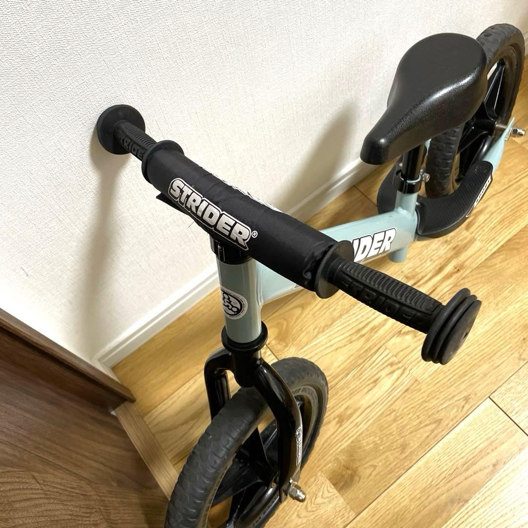 ストライダー　限定カラー　アイスブルー　プロテクター＆グローブ付