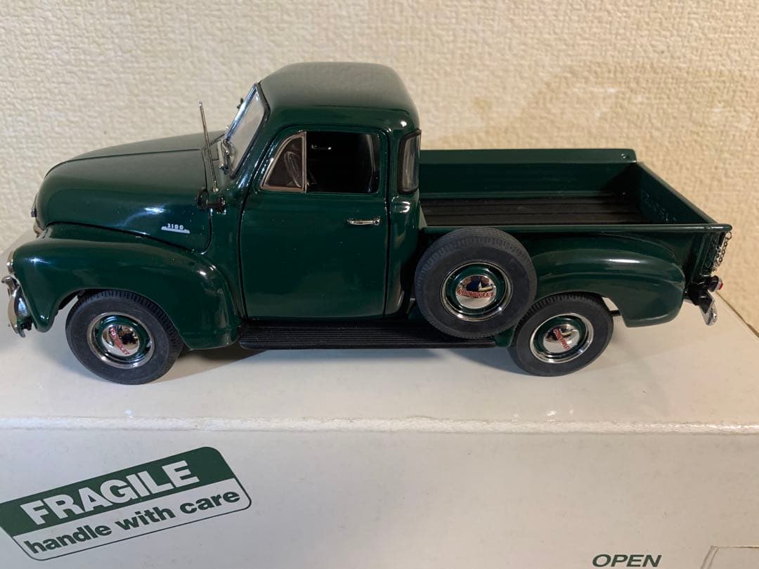 希少 ダンバリーミント Chevrolet 3100 ダークグリーン ミニカー