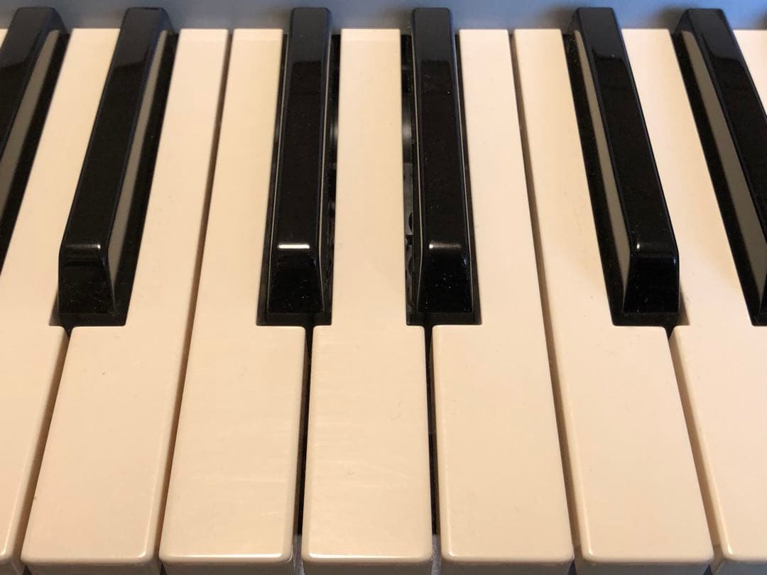 Yamaha CS2 アナログシンセサイザー
