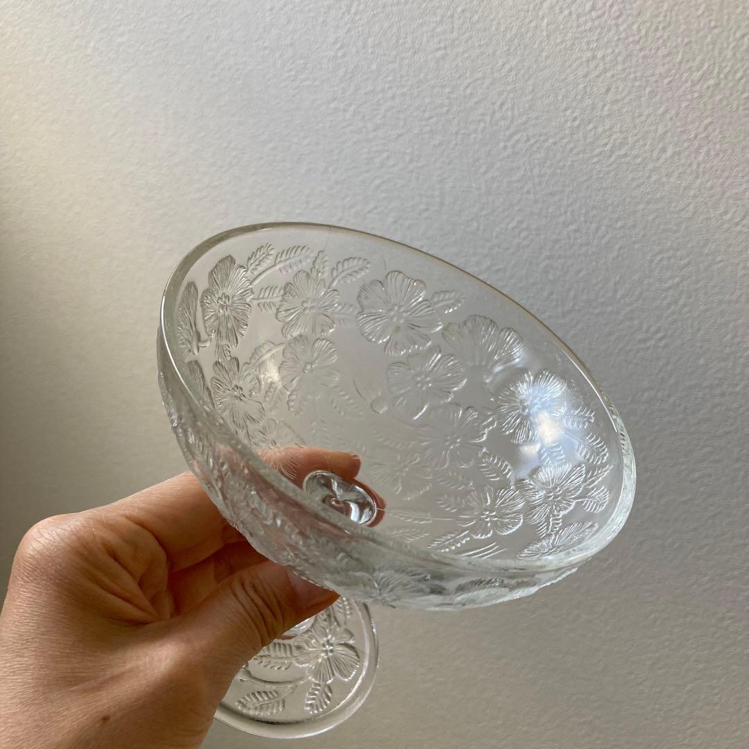 AZ174 ARABIA社 アラビアクリスタル　お花柄エンボスガラスのコンポート