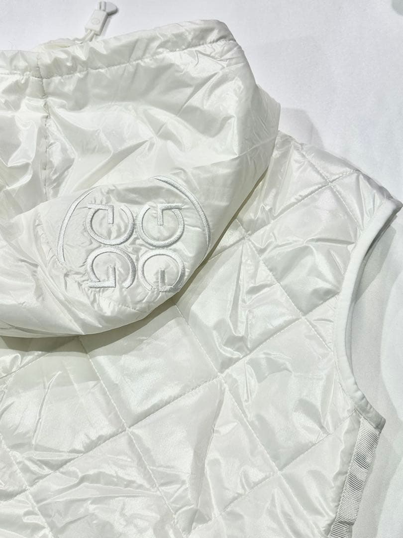 新品未使用新作G/FOREジーフォアレディースベストsizeSホワイト