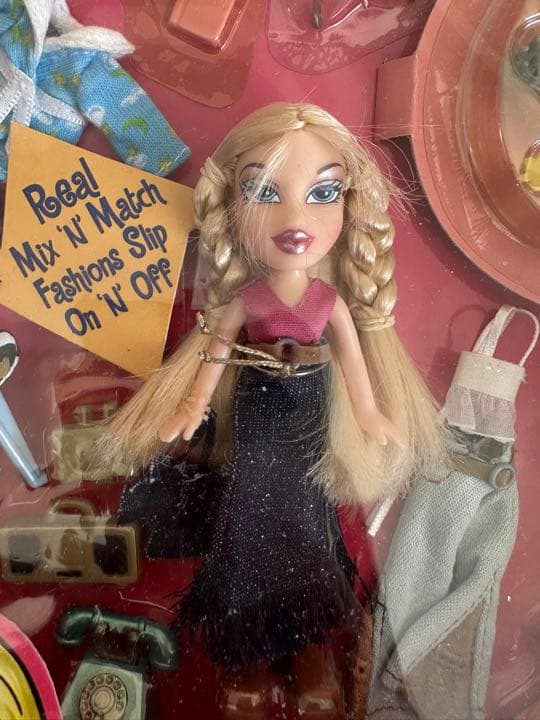 2002年ブラッツ BRATZヴィンテージ 人形Barbieナイルパーチ　レア