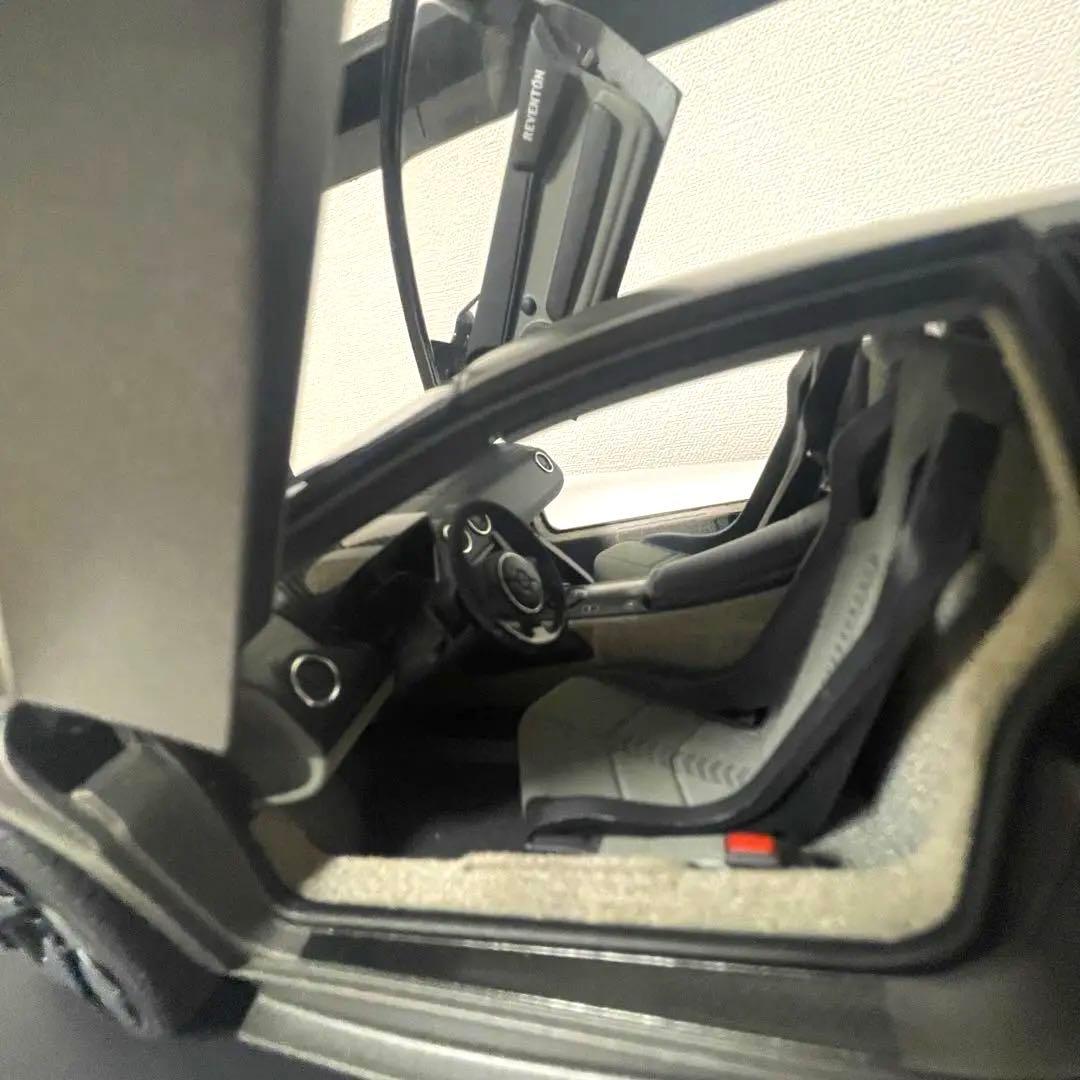 ランボルギーニ レヴェントン AUTOART 1/18