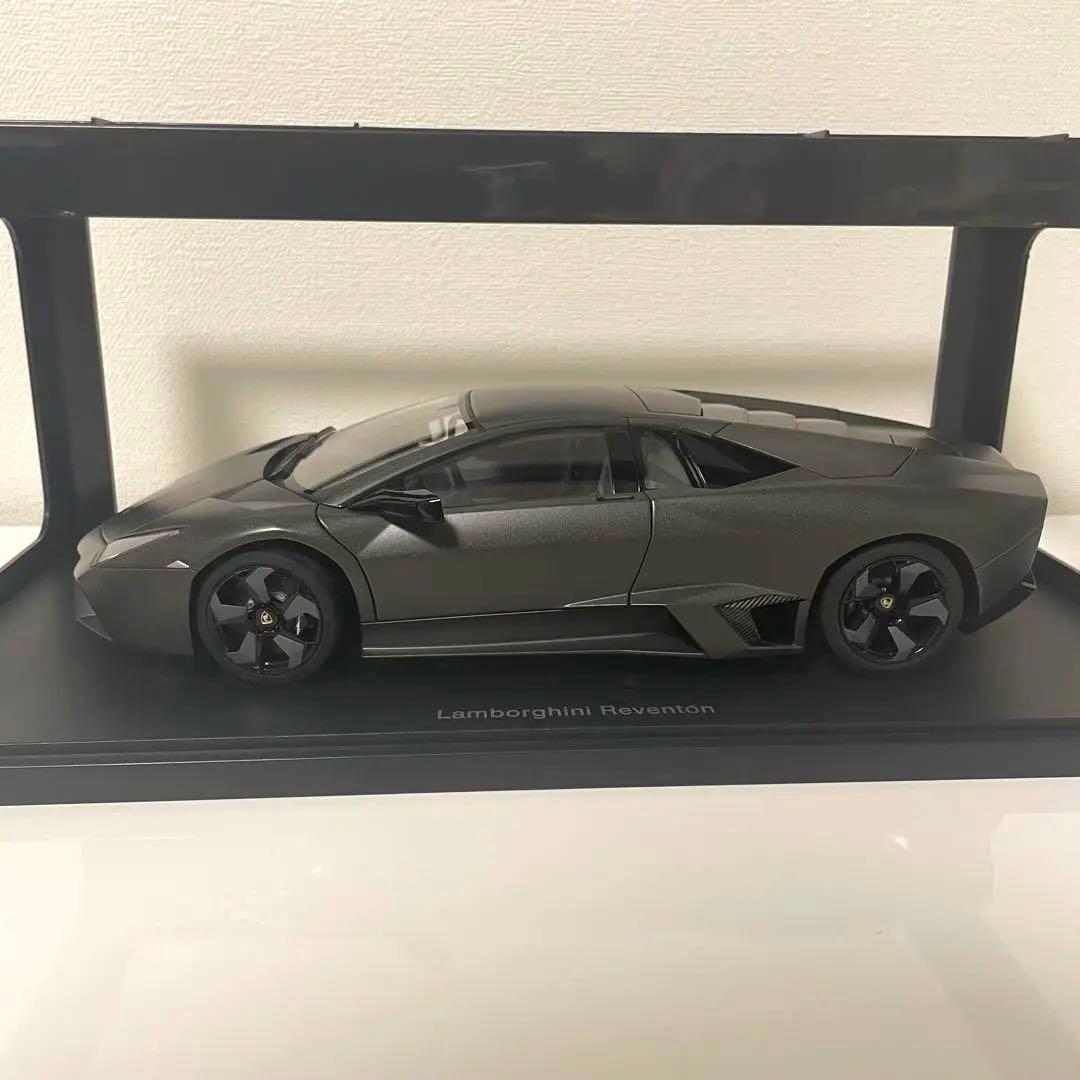 ランボルギーニ レヴェントン AUTOART 1/18