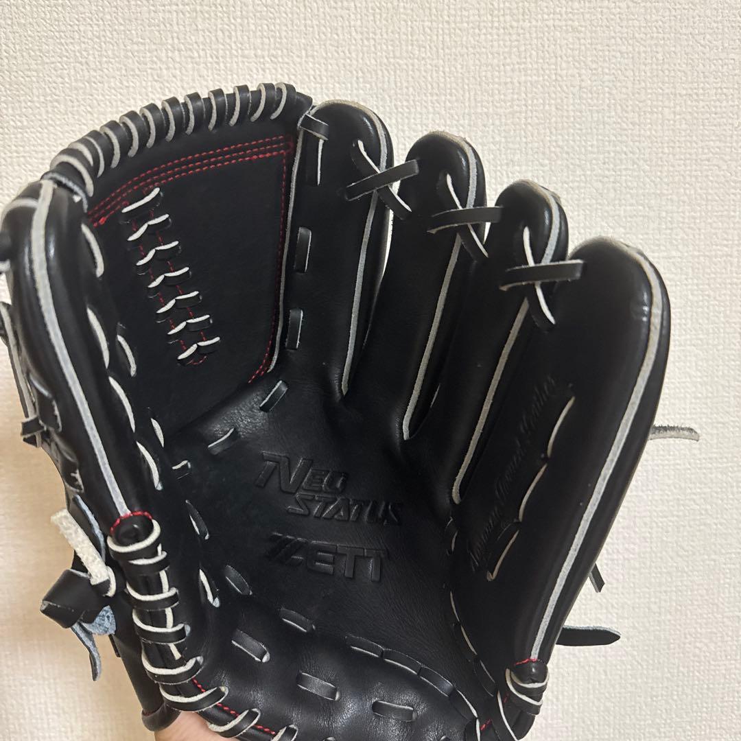 ZETT Neo Status グローブ 右投げ用 ブラック/レッド硬式