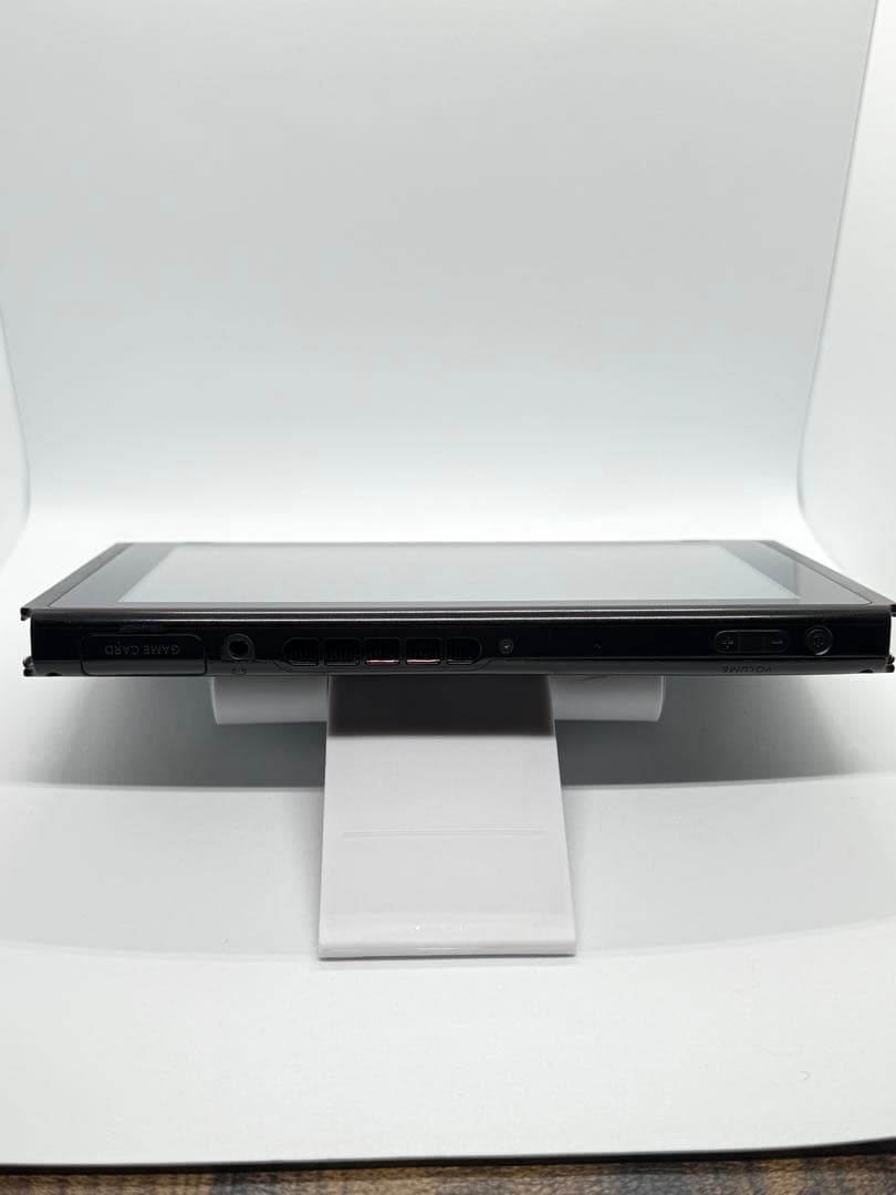 任天堂スイッチ前期・動作確認済み(本体のみ)