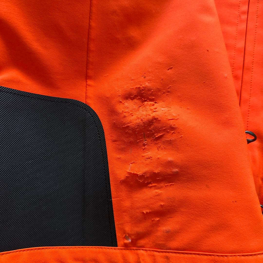 美品　オンヨネ ONYONE スキーウェア デモ DEMO サイズM