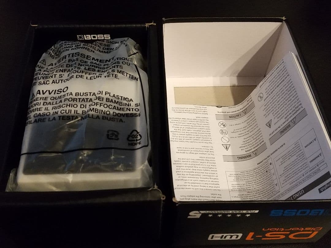 BOSS DS-1 ホワイト ディストーションペダル