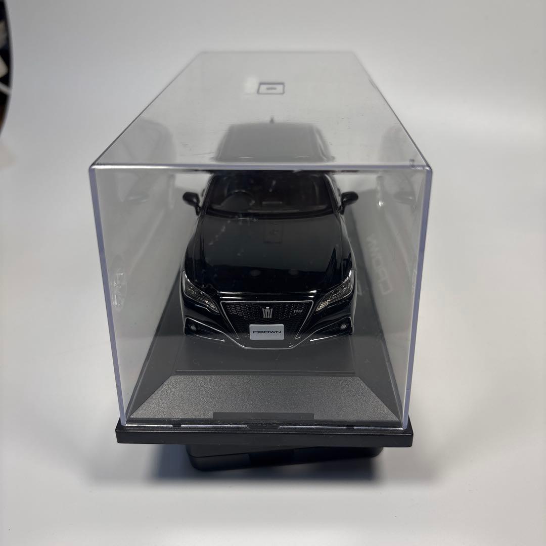 非売品 ディーラー正規 TOYOTA CROWN RS 1/43ダイキャスト黒