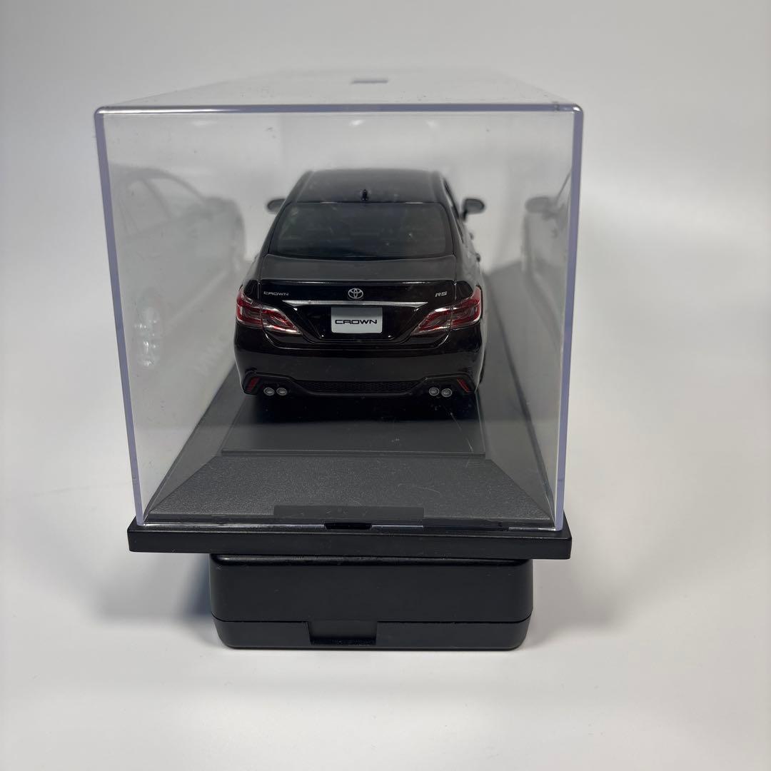 非売品 ディーラー正規 TOYOTA CROWN RS 1/43ダイキャスト黒