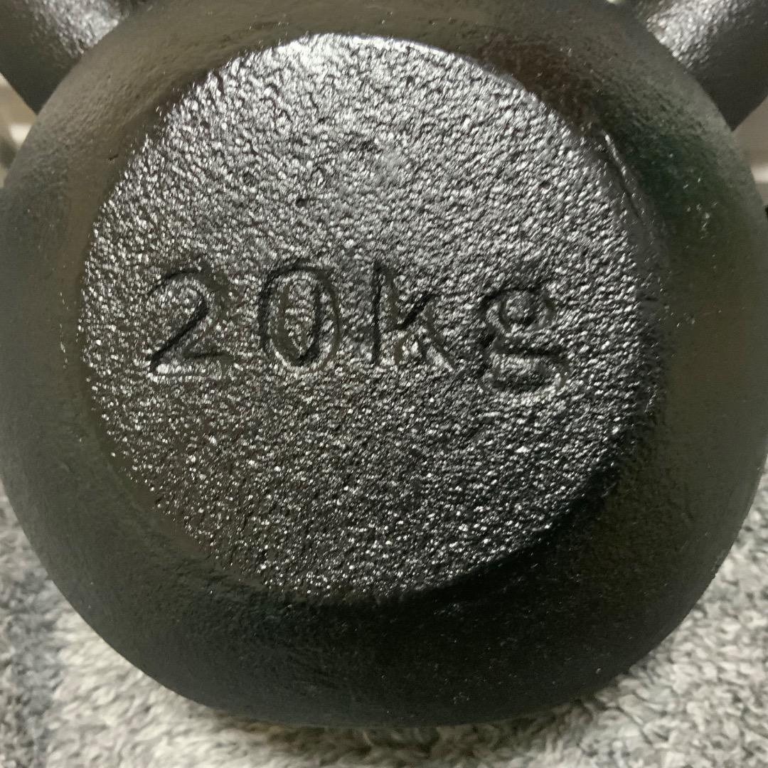 ◉ケトルベル 20kg 【送料込】（鋳鉄、一体成形、日本製/伊藤鉉鋳工所製）
