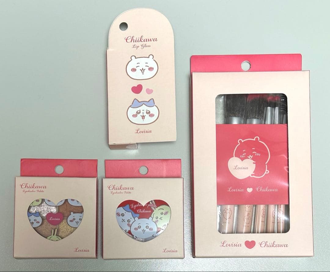 Lovisiaちいかわコスメセット