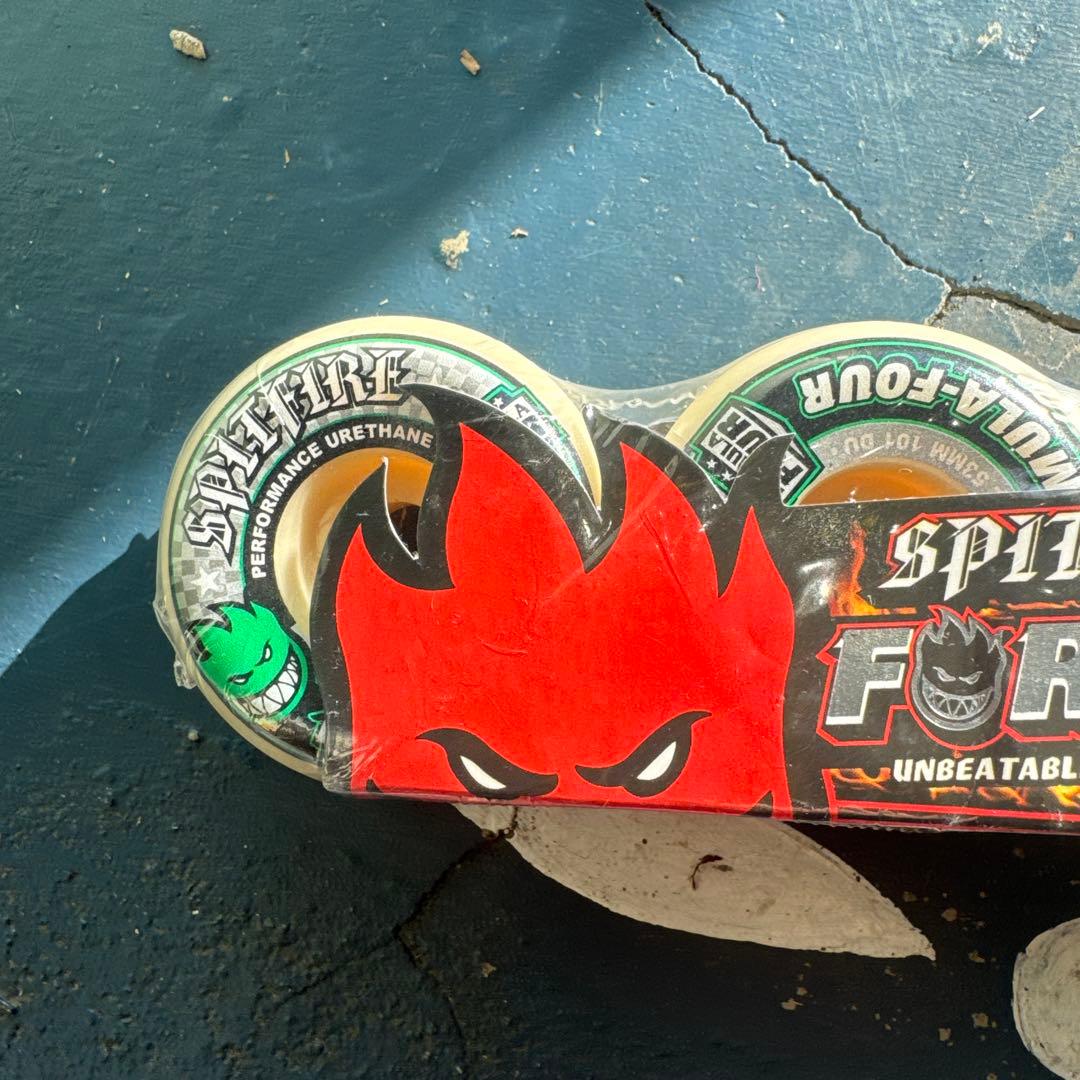 Spitfireフォーマル4コニカル53mm101a 定価¥9,130