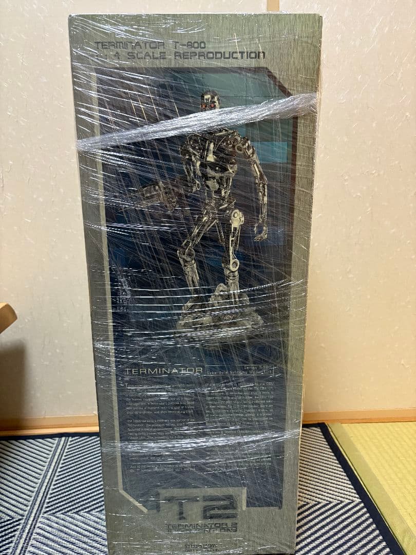 サイドショウターミネーター2 T-800 フィギュア 1/4　新品