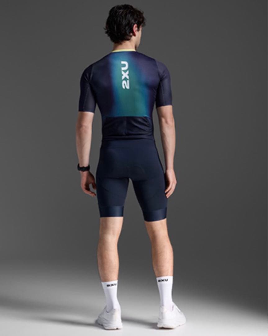 2XU Aero Hex Sleeved トライスーツ　M