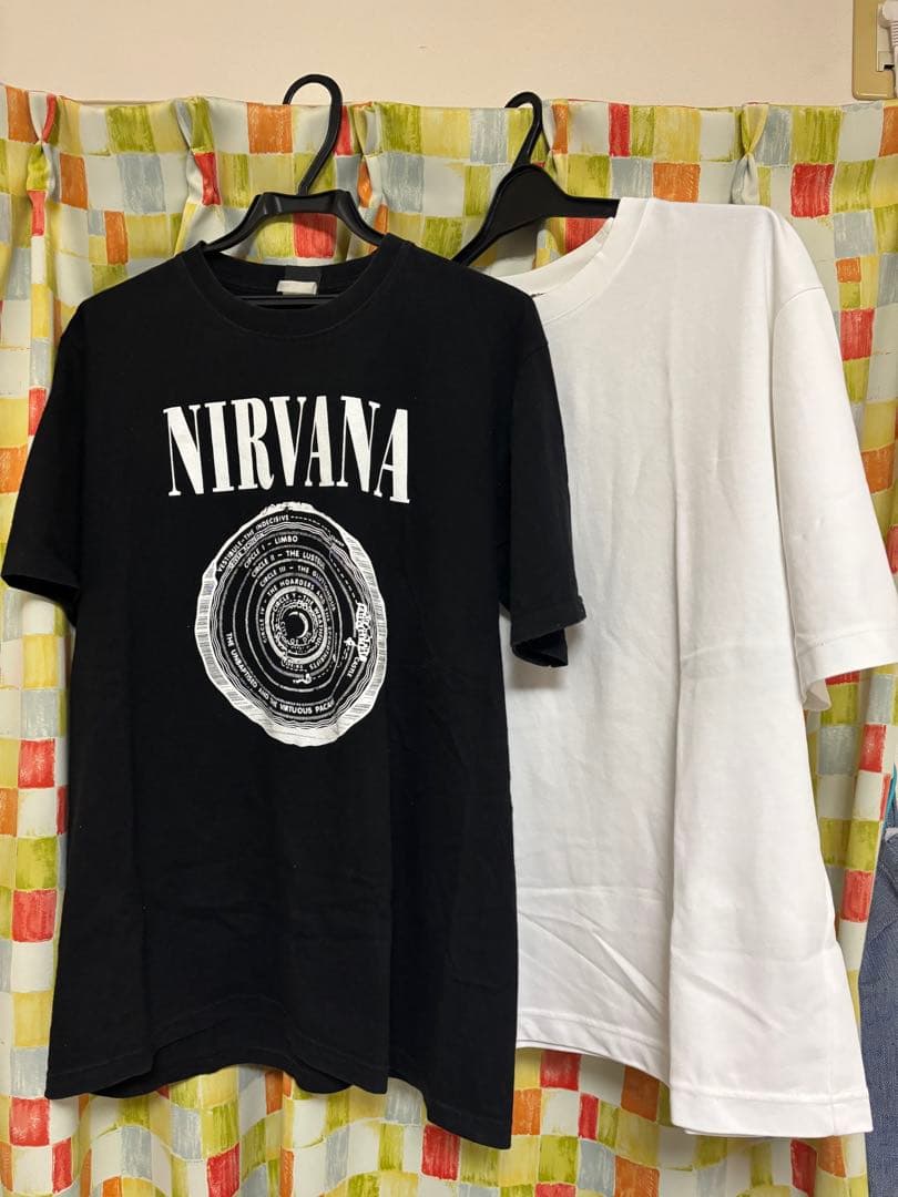 NIRVANA ブラック Tシャツ