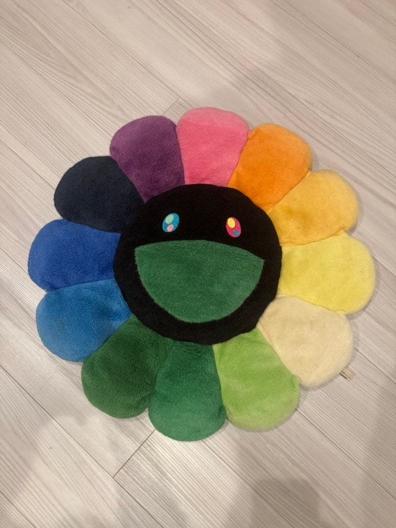 村上隆　お花クッション Rainbow&Black (60cm)