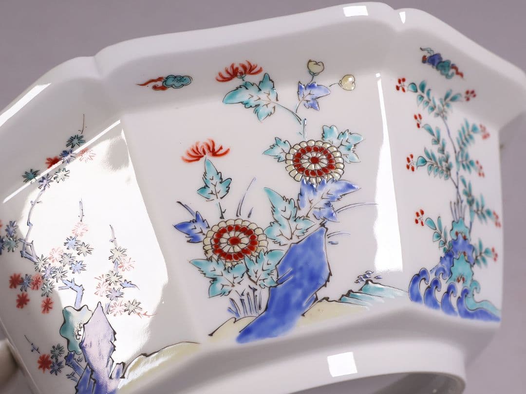 十二代 酒井田柿右衛門 錦 草花紋 八角 菓子器 鉢 共箱【MA683】